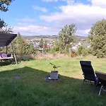 Im Igluzelt Im Privatgarten Mit Warmer Lutzmatratze Und Komfort Main-kinzig