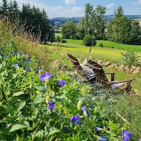 Kemping Im Igluzelt Im Privatgarten Mit Komfort Main-kinzig *