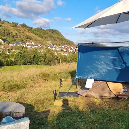 Im Igluzelt Im Privatgarten Mit Komfort Main-kinzig
